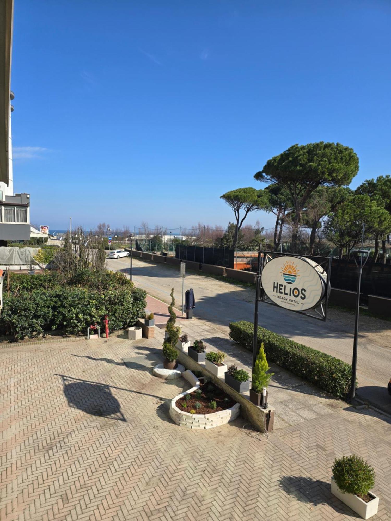 Hotel Helios Beach Milano Marittima Eksteriør billede