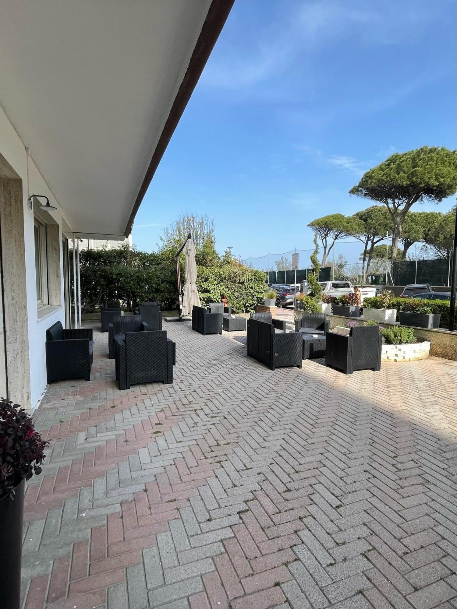 Hotel Helios Beach Milano Marittima Eksteriør billede