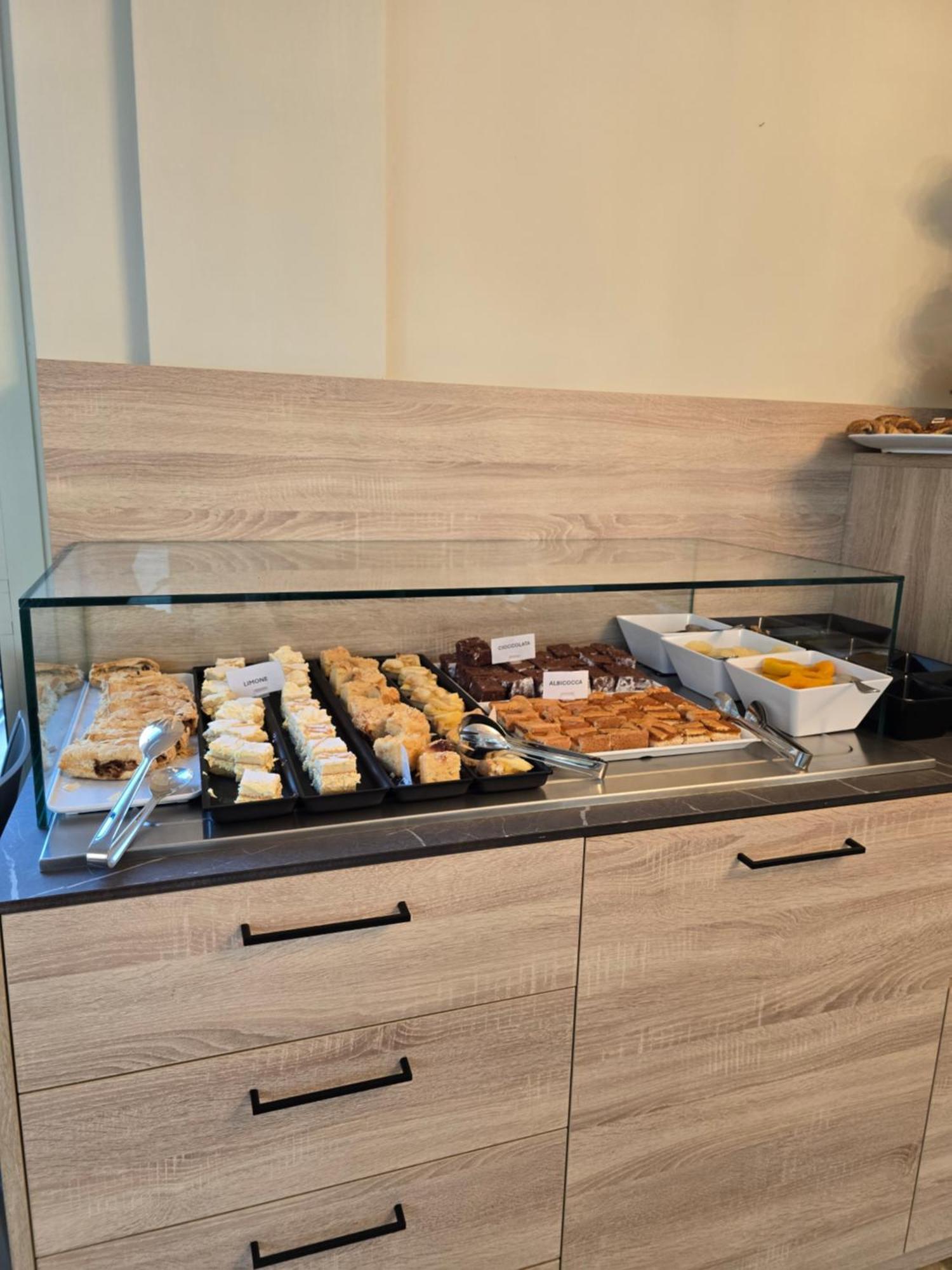 Hotel Helios Beach Milano Marittima Eksteriør billede