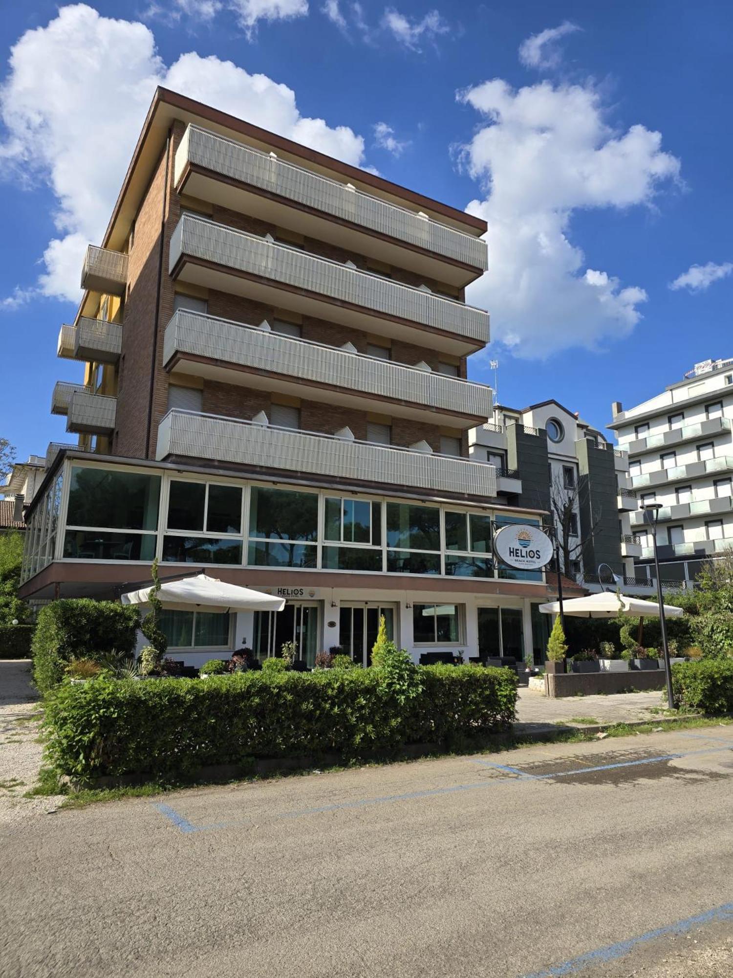 Hotel Helios Beach Milano Marittima Eksteriør billede