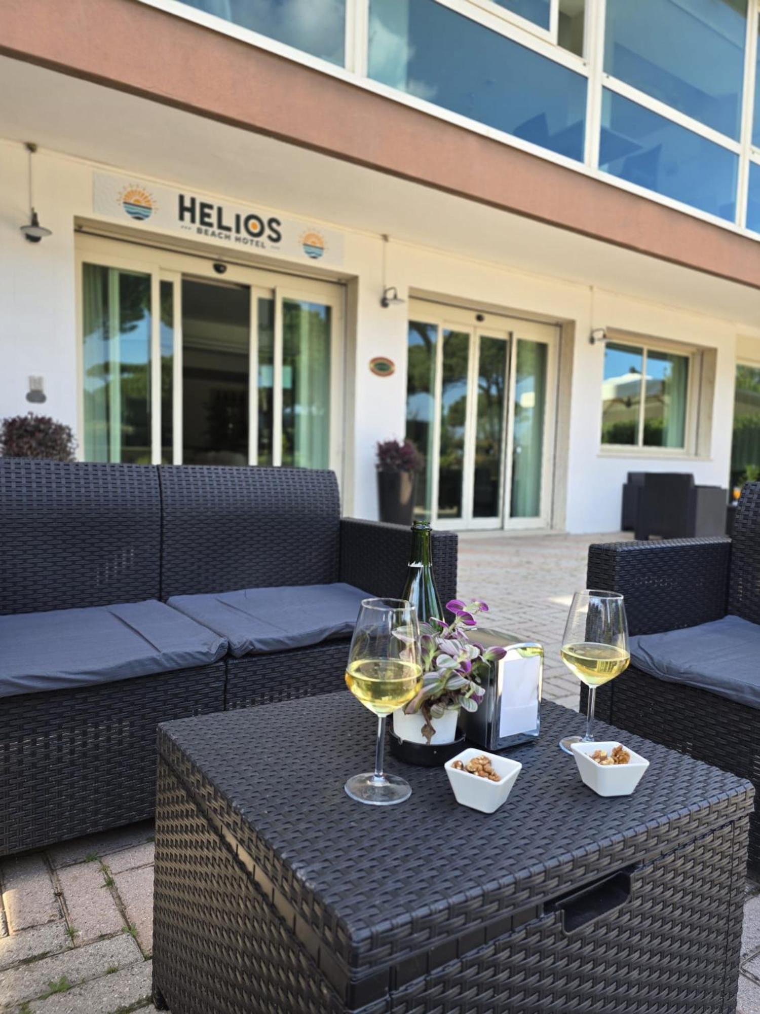 Hotel Helios Beach Milano Marittima Eksteriør billede