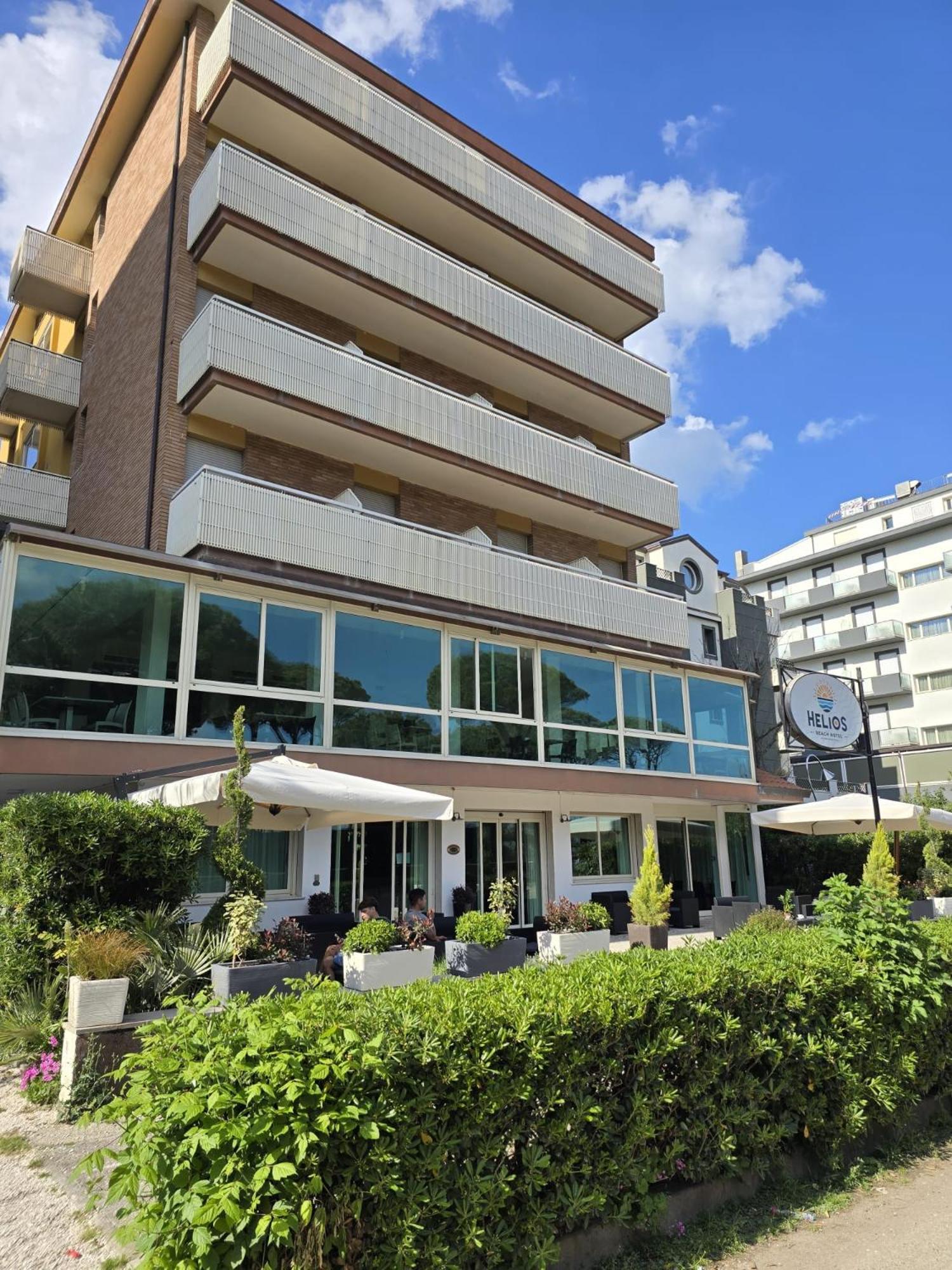Hotel Helios Beach Milano Marittima Eksteriør billede