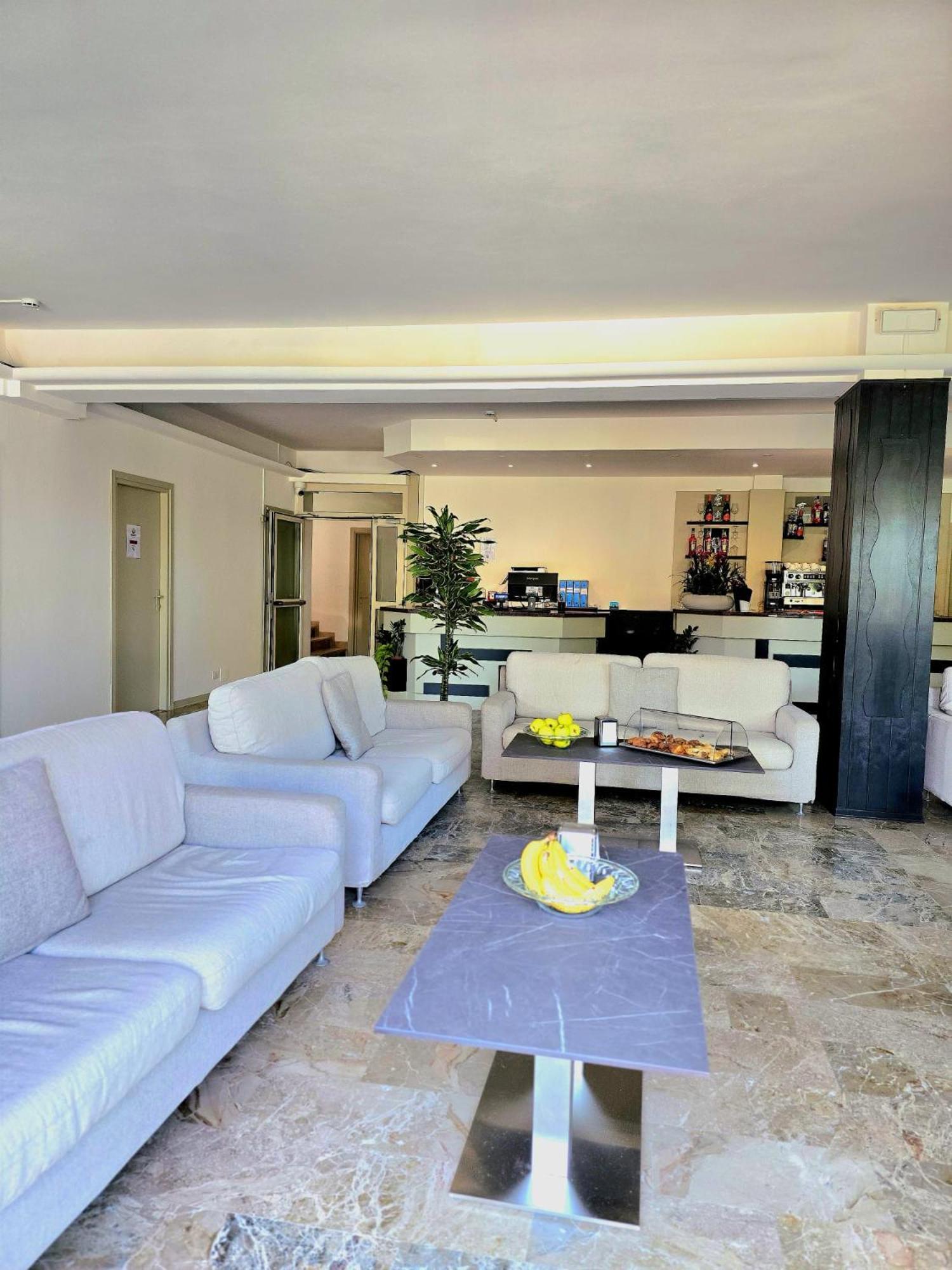 Hotel Helios Beach Milano Marittima Eksteriør billede